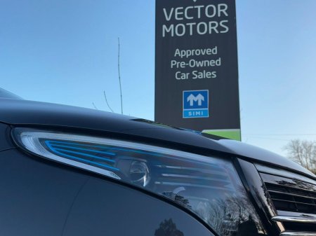 2023 Mercedes-Benz EQC 400 AMG LINE 4MATIC €39,995 thumbnail