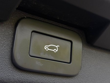 2024 Land Rover Discovery - thumbnail 27