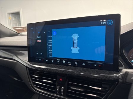 2025 Ford Focus - thumbnail 21