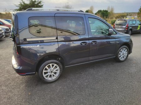 2024 Ford Tourneo Connect 2.0l 122bhp titanium €39,995