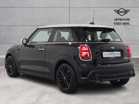 2024 MINI Hatch - thumbnail 2