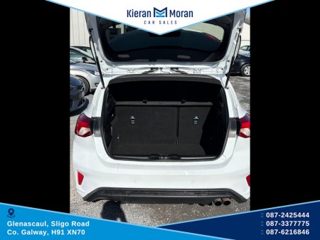 2020 Ford Focus - thumbnail 9