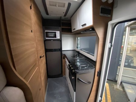 2026 Ford Transit Custom Benimar Tessoro T481 Auto 4 Berth €99,900 thumbnail