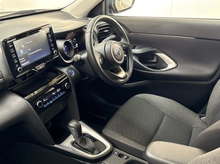 2024 Toyota Yaris Cross - thumbnail 17