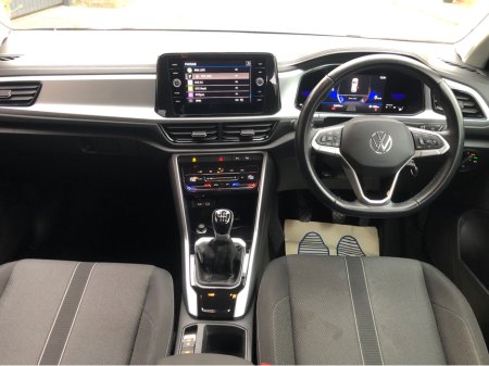 2022 Volkswagen T-Roc - thumbnail 11