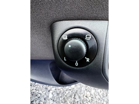 2012 Volkswagen Polo - thumbnail 11