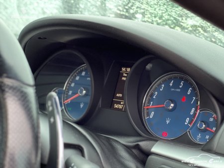 2014 Maserati Gran Turismo SUPERCAR SHOWCASE 2+2 V8 460h €54,950 thumbnail