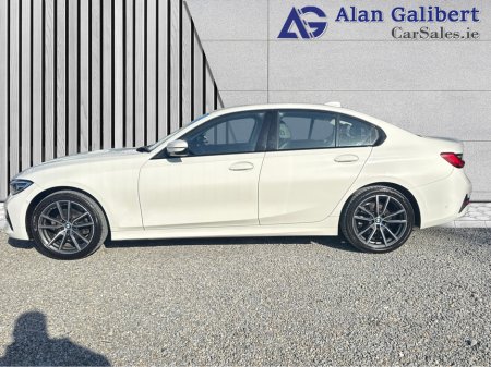 2020 BMW 3 Series - thumbnail 4