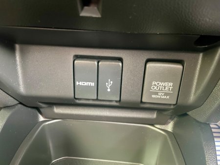 2014 Honda Fit  €8,999 thumbnail