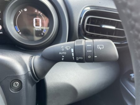 2023 Toyota Yaris Cross - thumbnail 12