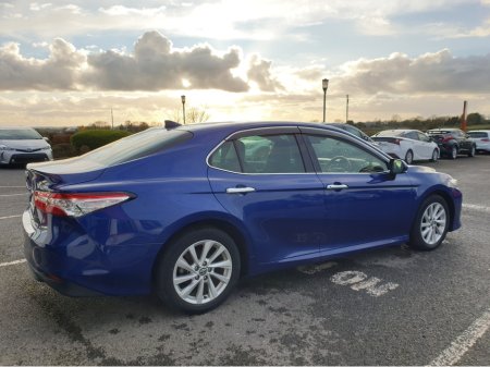 2021 Toyota Camry - thumbnail 6