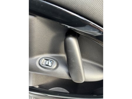 2014 MINI Countryman 2.0 COOPER D AUTO €7,950 thumbnail