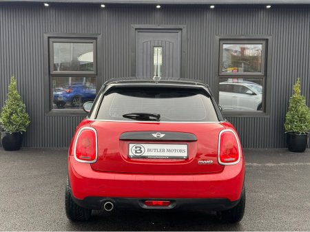 2017 MINI Cooper Black Ed 1.5P €15,750 thumbnail