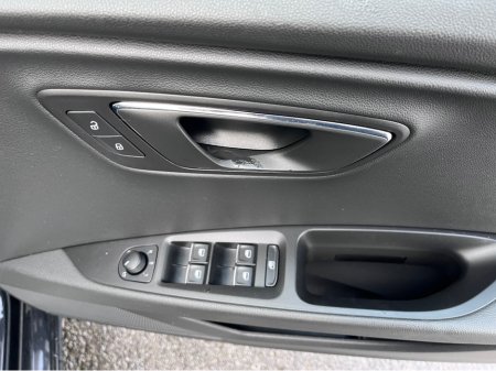 2015 SEAT Leon FR TECHNOLOGY TSI thumbnail