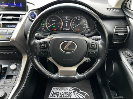 2017 Lexus NX 300 h HYBRID FWD EXECUTIVE AUTO LEATHER €26,900 thumbnail