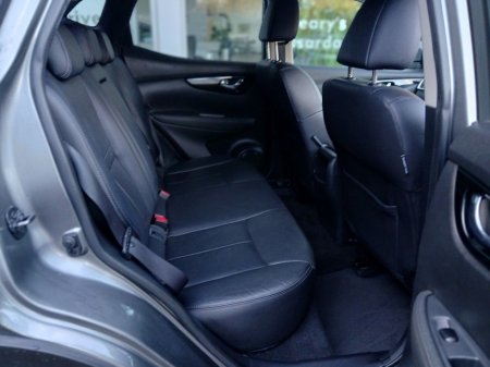 2015 Nissan Qashqai 1.6 DCi TECKNA, Grey met, Very Clean €8,950 thumbnail