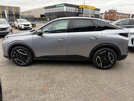 2024 Peugeot 3008 - thumbnail 8