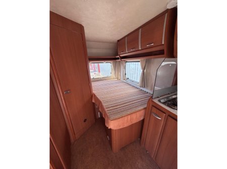 2008 Elnagh Baron 2008 ELNAGH DUKE LO-PROFILE 4 BERTH LEFT HAND DRIVE SPOTLESS THROUGHOUT thumbnail