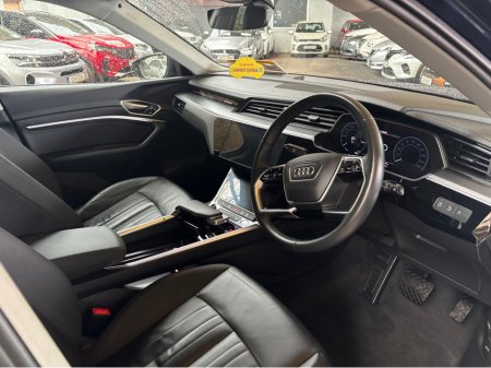 2021 Audi e-tron - thumbnail 5