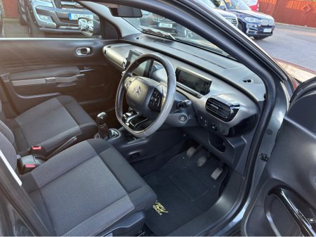 2017 Citroen C4 Cactus - thumbnail 11