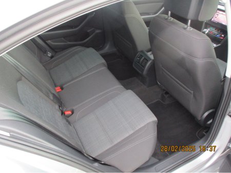 2021 Volkswagen Passat BUSINESS 2.0 TDI MANUAL 6SPEED FWD 150 5DR €22,950