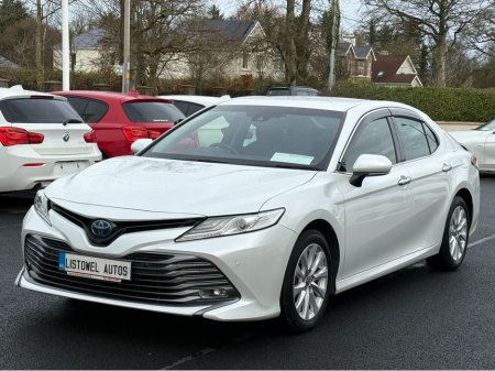 2020 Toyota Camry - thumbnail 4