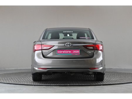 2017 Toyota Avensis - thumbnail 8