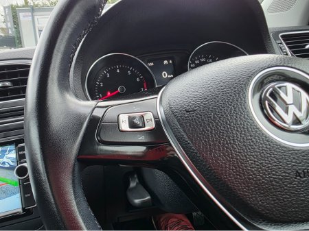 2016 Volkswagen Polo - thumbnail 18