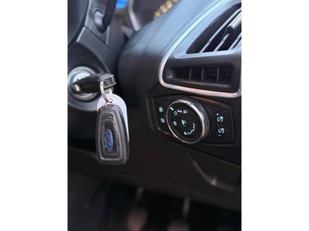 2014 Ford Focus - thumbnail 44