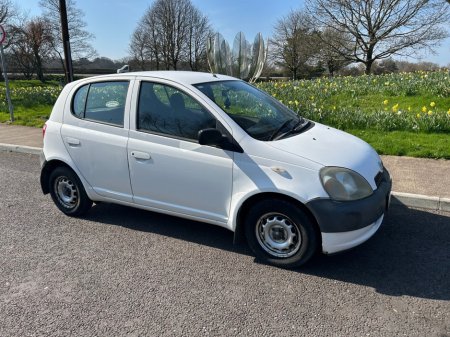 1999 Toyota Yaris - thumbnail 2