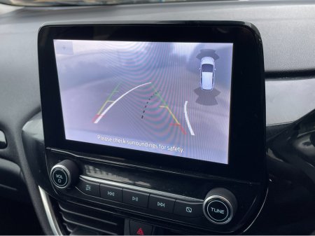 2022 Ford Fiesta TREND CONNECTED 1.0T 100 5DR LOW KMS €17,995 thumbnail