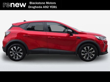 2025 Renault Captur TCe 90 Evolution €28,950 thumbnail