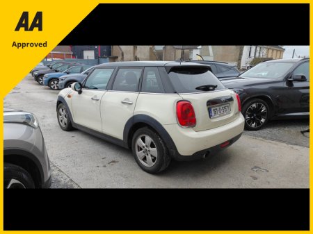 2016 MINI Hatch 2016 1.5 Petrol 5DR COOPER €10,950 thumbnail