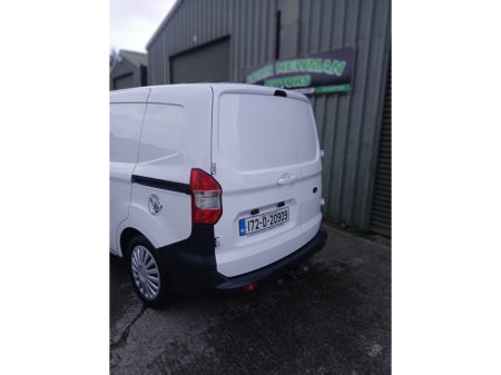2017 Ford Transit Courier  €6,995 thumbnail