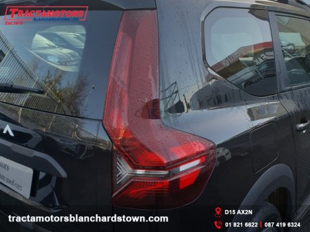 2023 Dacia Jogger EXPRESSION TCE 110 NBI 5DR thumbnail