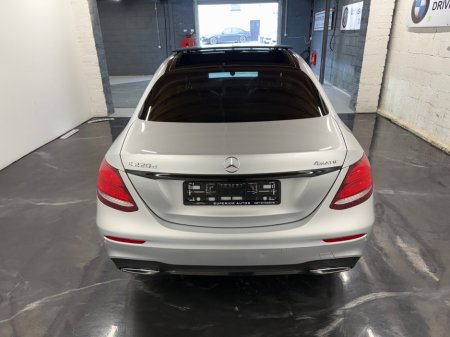 2018 Mercedes-Benz E Class - thumbnail 4