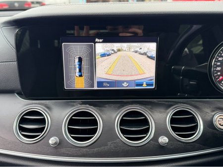 2017 Mercedes-Benz E Class - thumbnail 28