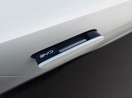 2026 BYD Sealion 7 Design AWD 82.5kWh €56,635 thumbnail