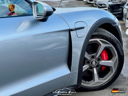 2022 Porsche Taycan - thumbnail 40