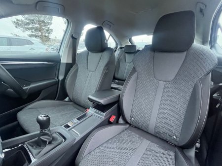 2024 Skoda Octavia - thumbnail 12