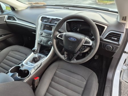 2015 Ford Mondeo 1.6TDCi 115PS Style €6,999 thumbnail