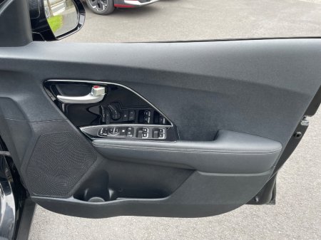 2018 Kia Niro - thumbnail 17