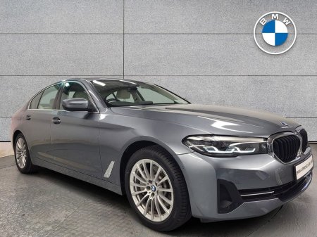 2021 BMW 5 Series - thumbnail 1