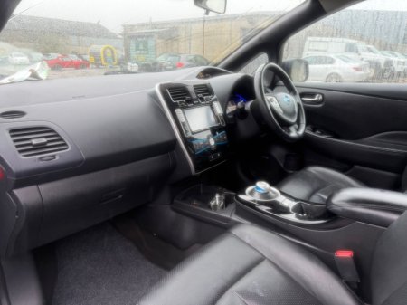 2013 Nissan Leaf - thumbnail 15