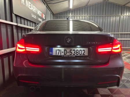 2017 BMW 3 Series 330e M Sport €15,950