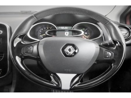 2016 Renault Clio - thumbnail 17