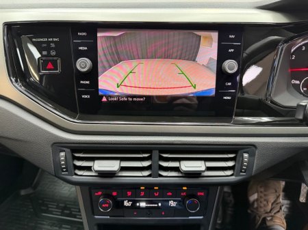 2018 Volkswagen Polo - thumbnail 24