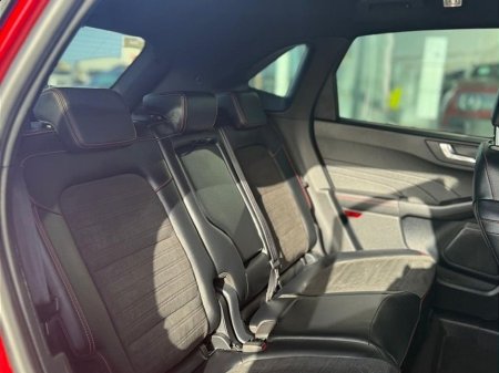 2022 Ford Kuga - thumbnail 5