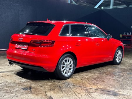 2016 Audi A3 - thumbnail 3