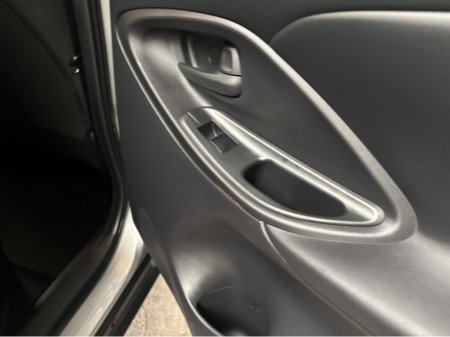 2021 Toyota Yaris Cross 1.5 Hybrid Automatic Only 68000 kms €21,499 thumbnail